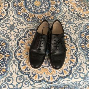 Women’s Cole Haan size 10 black shoes